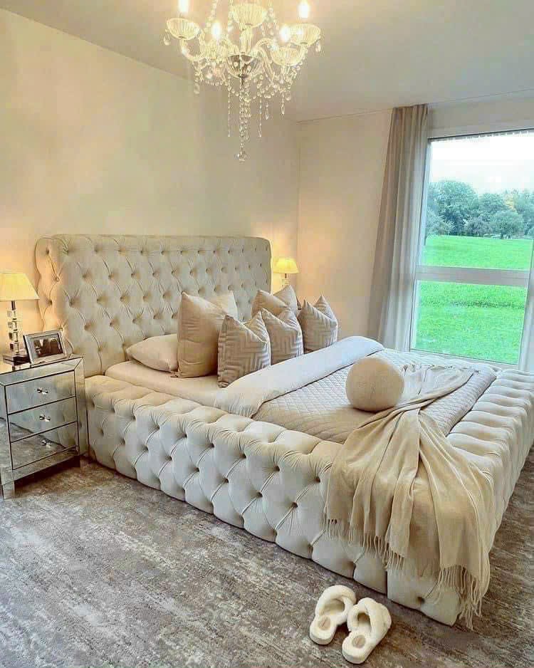 Giường ngủ tân cổ điển mới 2025 VH01